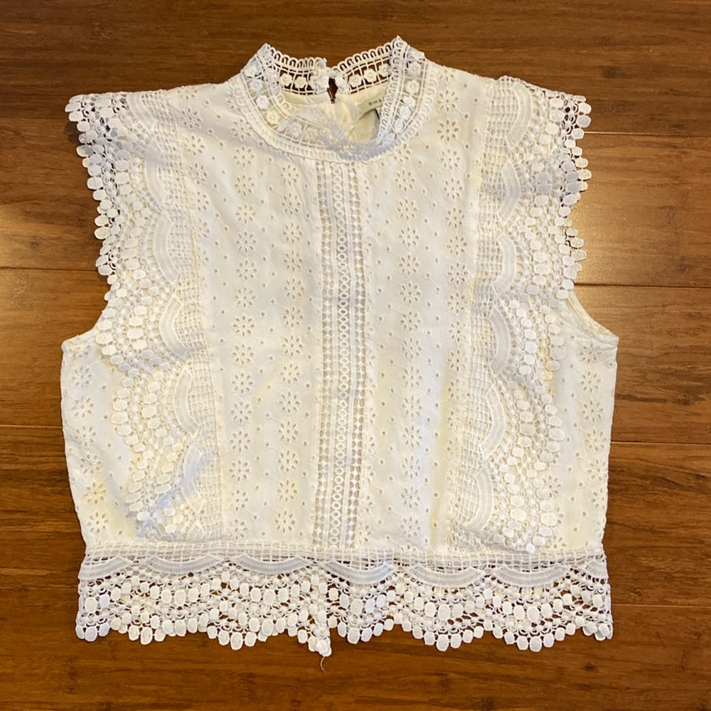 White Sin and Sam Lace Button Back Crop top